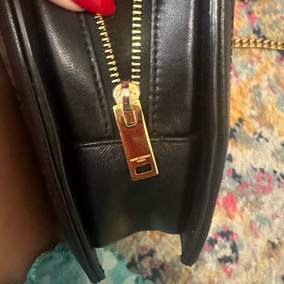 Saint Laurent YSL Heart Bag in Black with Gold Chain - Small Size - Picture 6 of 11